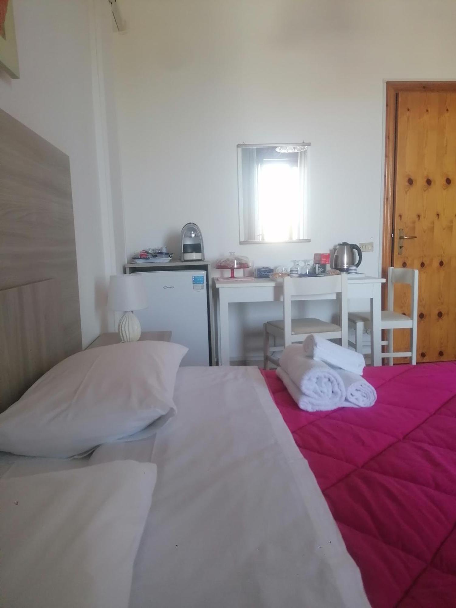 奥特朗托Parata House1公寓 外观 照片